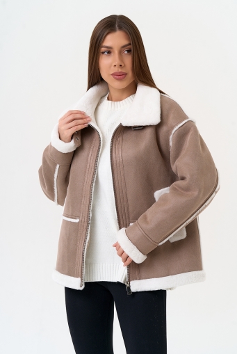 Миниатюра фотографии Женская дубленка из эко замши с воротником стойкой