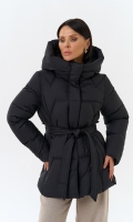 Миниатюра фотографии Женский пуховик с поясом