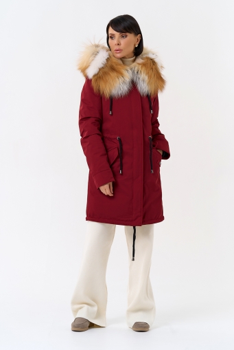 Миниатюра фотографии Женская парка с капюшоном из меха рыжей лисы