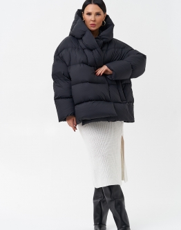 Купить Женский пуховик с капюшоном  в каталоге