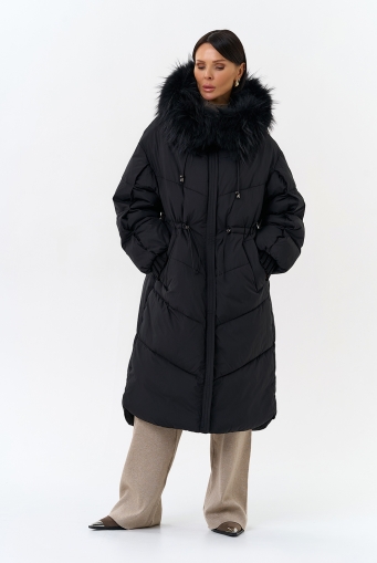 Миниатюра фотографии Женский пуховик с капюшоном из меха чернобурки