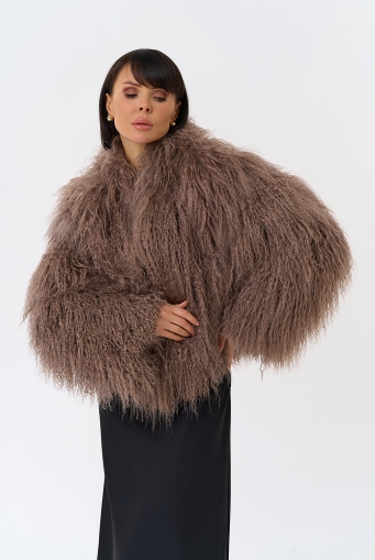 Миниатюра фотографии Короткая шуба из ламы