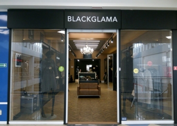 Магазин Black Glama, где можно купить Плащи в Дербенте