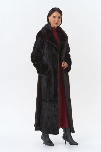 Миниатюра фотографии Длинная шуба из меха норки с английским воротником