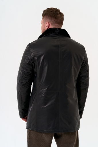 Миниатюра фотографии Мужская дубленка с английским воротником