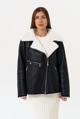 Миниатюра фотографии Женская дубленка из эко замши черного цвета