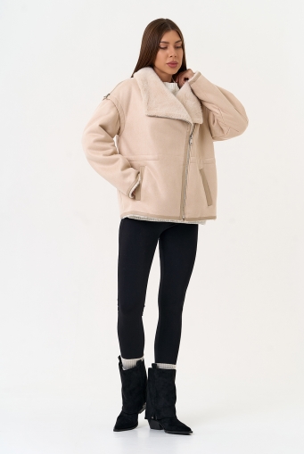 Миниатюра фотографии Женская дубленка из эко замши с отложным воротником