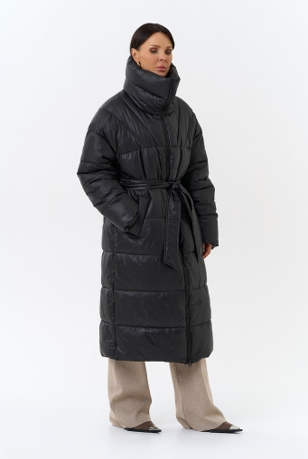 Миниатюра фотографии Женский пуховик с воротником стойкой