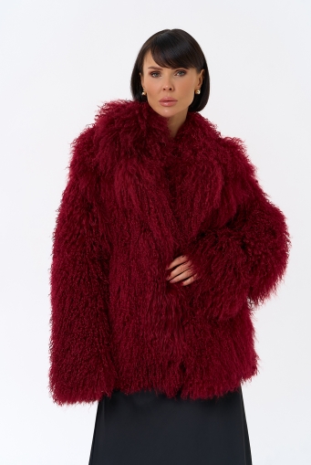 Миниатюра фотографии Красная шуба из ламы
