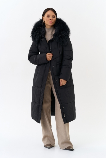 Миниатюра фотографии Женский пуховик с капюшоном из меха чернобурки