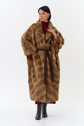 Миниатюра фотографии Шуба из меха норки с английским воротником