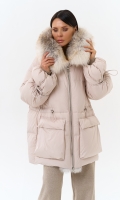 Миниатюра фотографии Женский пуховик с капюшоном из меха лисы