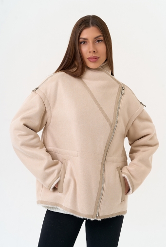 Миниатюра фотографии Женская дубленка из эко замши с отложным воротником