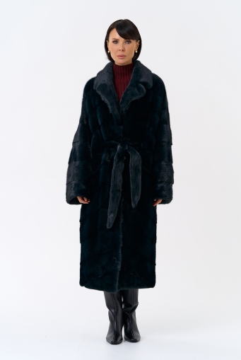 Миниатюра фотографии Зеленая шуба из норки