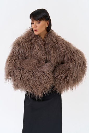 Миниатюра фотографии Короткая шуба из ламы