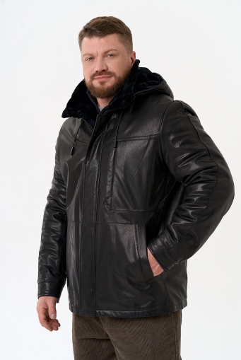 Миниатюра фотографии Мужская дубленка черного цвета с капюшоном