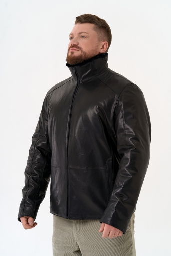 Миниатюра фотографии Мужская дубленка черного цвета