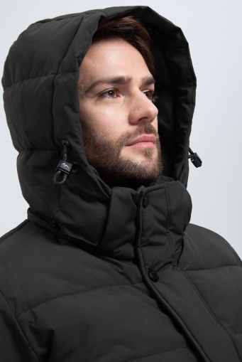 Миниатюра фотографии Мужской пуховик с капюшоном 