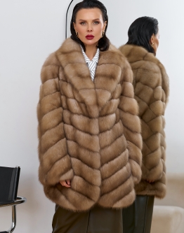 Купить Женская шуба из куницы с воротником шаль в каталоге Шубы