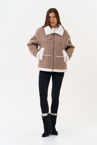 Миниатюра фотографии Женская дубленка из эко замши с воротником стойкой