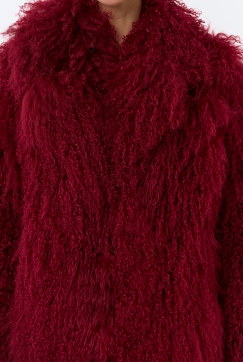 Миниатюра фотографии Красная шуба из ламы