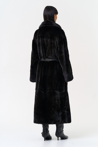 Превью изображения Длинная шуба из меха норки blackglama с поясом Миниатюра фотографии Длинная шуба из меха норки blackglama с поясом