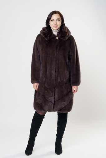 Миниатюра фотографии Шуба из норки с капюшоном