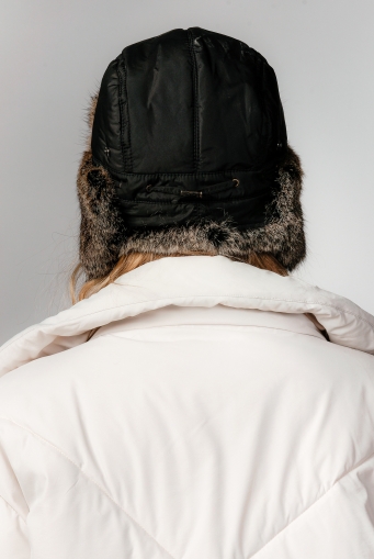 Миниатюра фотографии Шапка женская из текстиля с кроликом