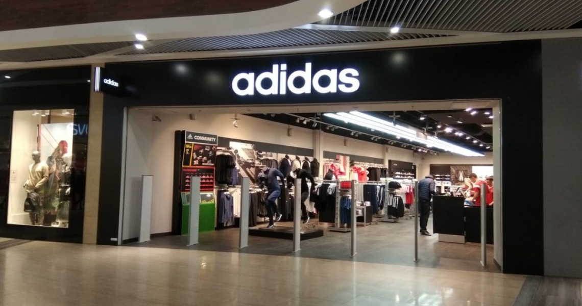 Фотография салона Adidas в ТРЦ MEGANOM