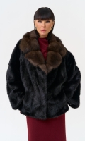 Миниатюра фотографии Шуба из меха норки с воротником из меха куницы