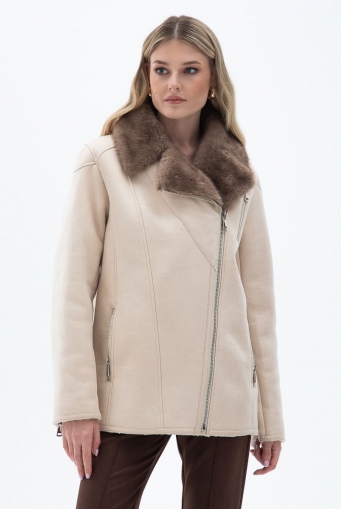 Миниатюра фотографии Женская дубленка из эко кожи с отделкой из эко меха